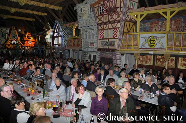 Braighausen, die Veranstaltungshalle im Bartholomäer Amalienhof